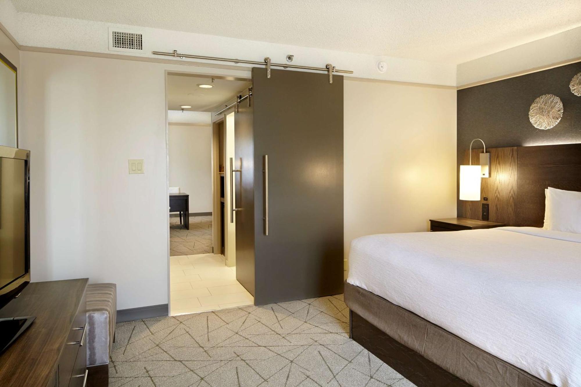 Embassy Suites By Hilton Atlanta Galleria Смирна Экстерьер фото